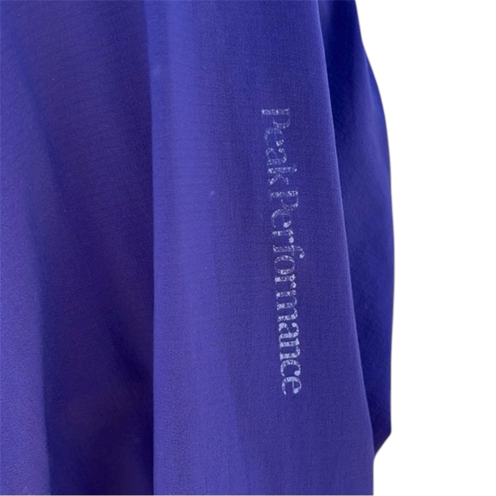 Peak Performance Lightweight Packable Jacket - Picture 4 of 9